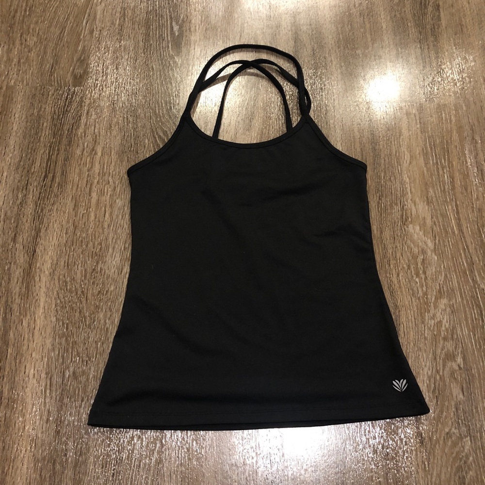 Forever 21 halter workout tank